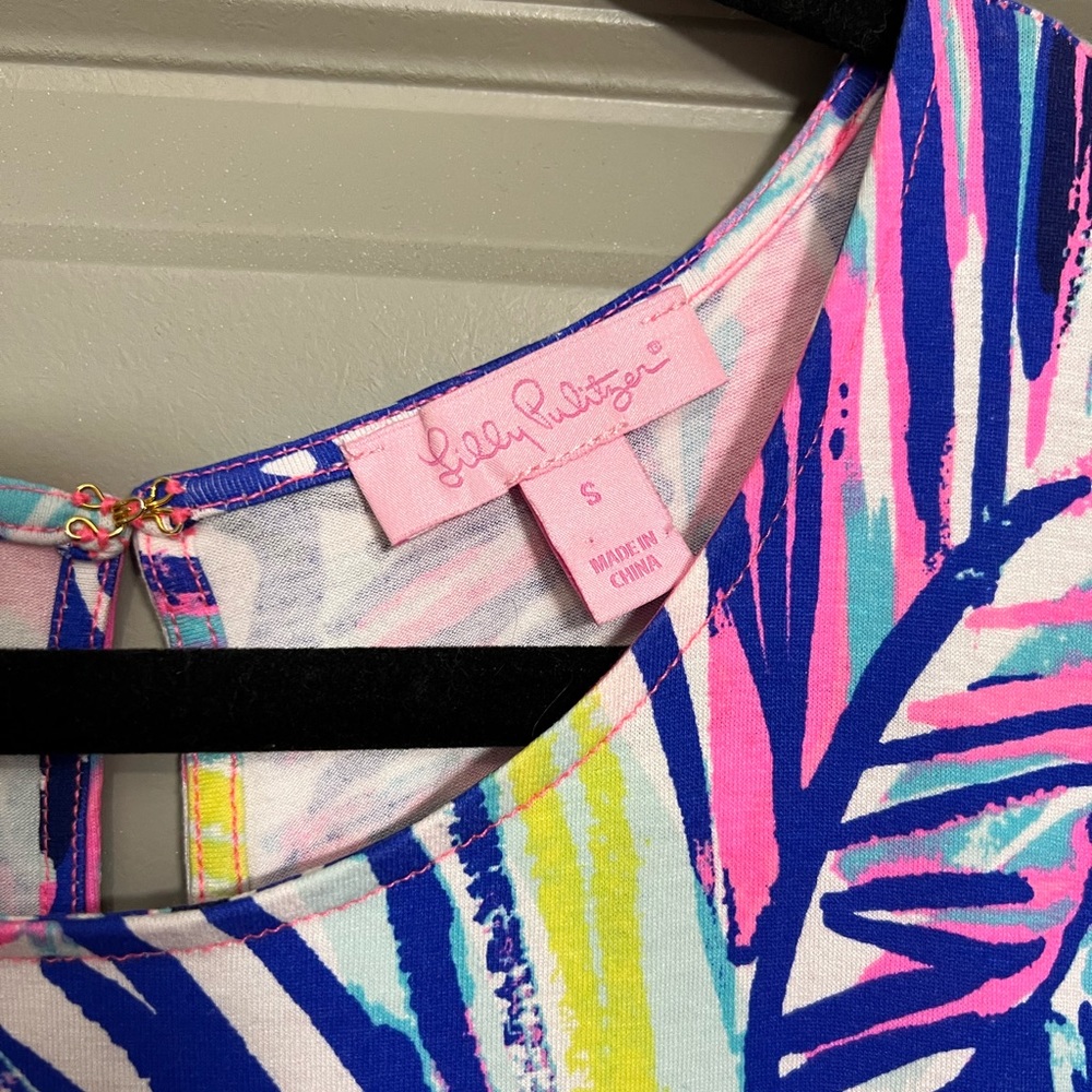 Lilly Pulitzer Somerset Open Shoulder Tiki Pink Cabana Dress - Picture 2 of 8